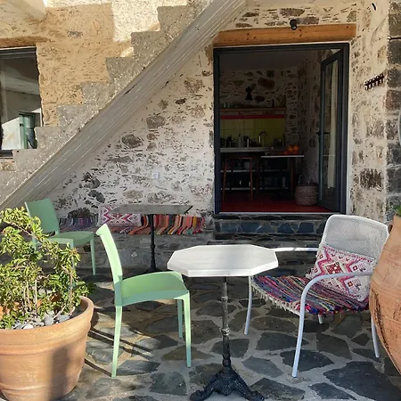 Lemon House 2 *
