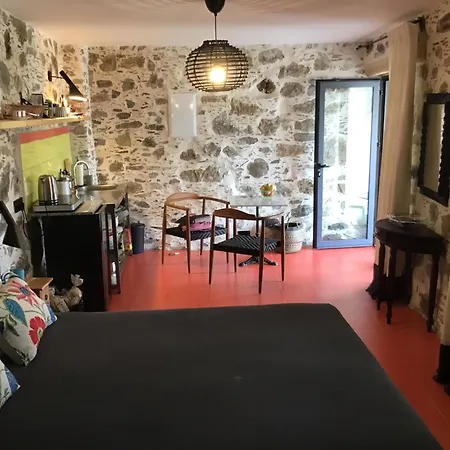 Lemon House 2